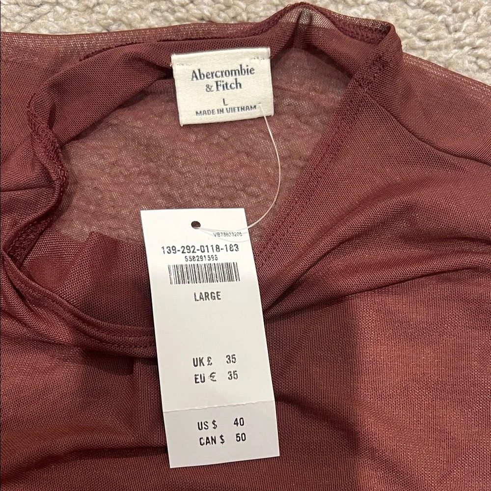 Abercrombie & Fitch Burgundy Muscle Tee - Picture 3 of 6